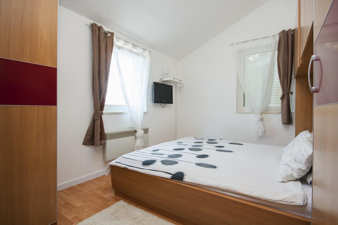 Deluxe Apartment Toni Vodice Exterior photo